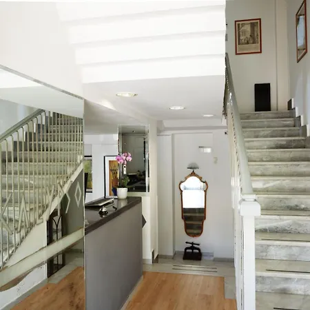 卡尔皮索酒店 酒店